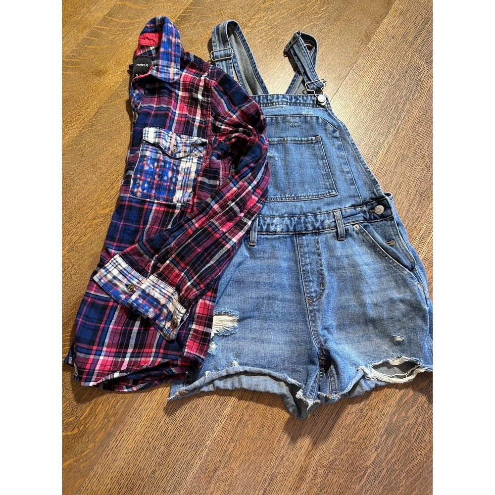 Wild Fable Overall Shorts &‎ Hurley Flannel Bundle – XS/S